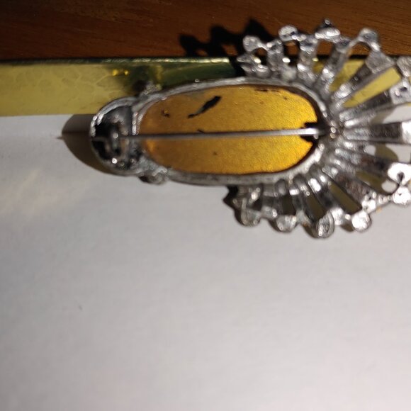 Vintage Faceted Topaz with Rhinestones Sash Brooch - Picture 5 of 5